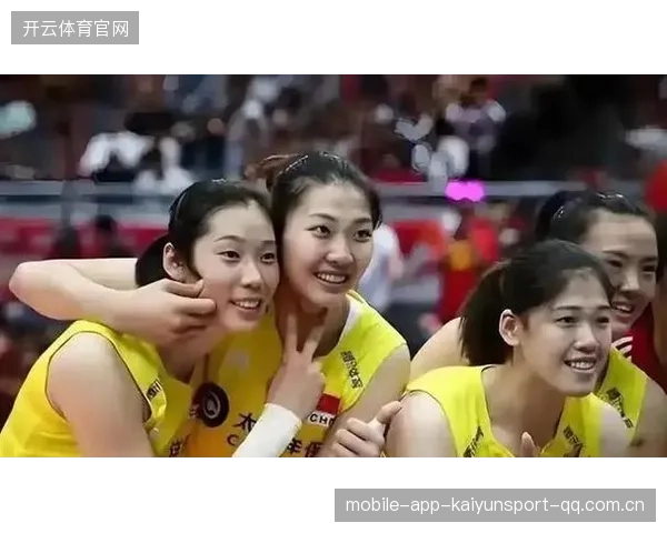 女排双人拦网像铁墙，勇猛无敌，捍卫中国女排荣耀